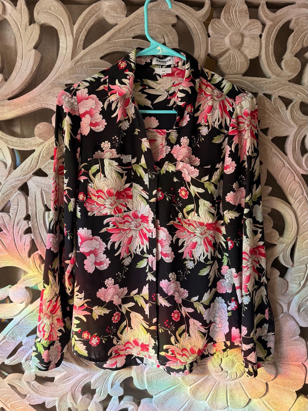 Express Portofino Black Floral Button-Up Blouse with Pink Blooms Slim S
